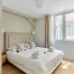 Grand Appartement 4Br - 17Th Arrondissement