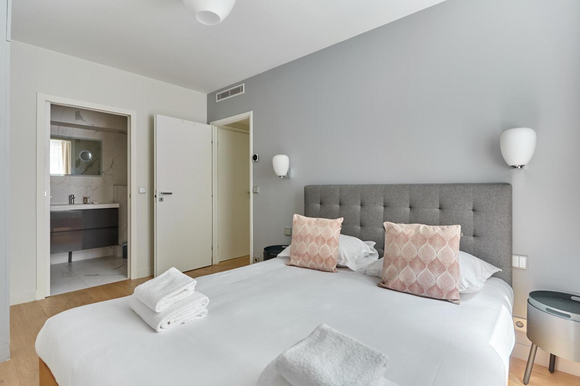 Grand 4br - 17th Arrondissement *