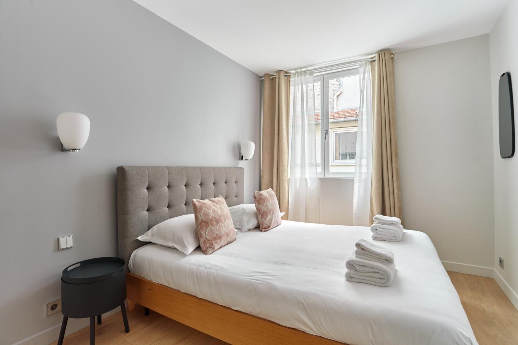 Grand 4br - 17th Arrondissement Parijs