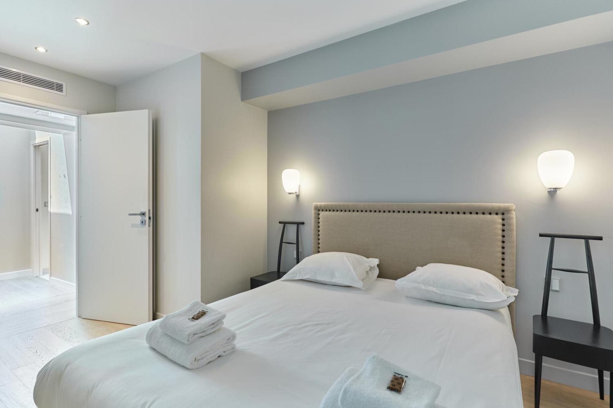 Grand 4br - 17th Arrondissement Appartement *